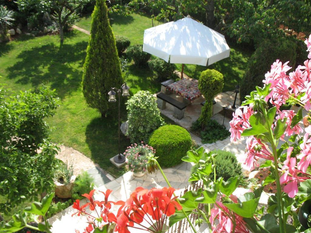 Apartmani Villa Otilija Poreč Exteriör bild