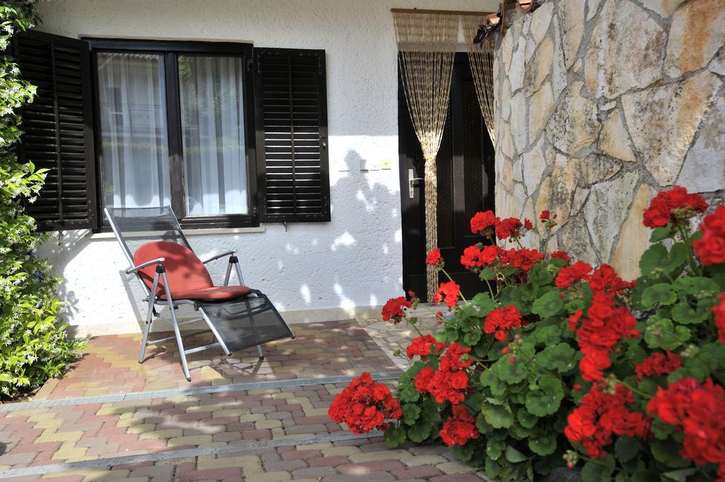 Apartmani Villa Otilija Poreč Exteriör bild