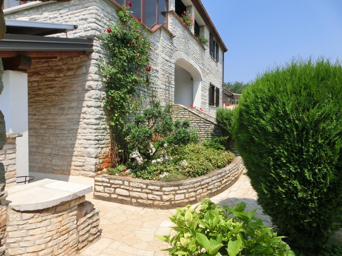 Apartmani Villa Otilija Poreč Exteriör bild